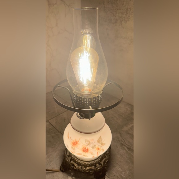 Vintage Hurricane Table Lamp - Base Only - Picture 4 of 7